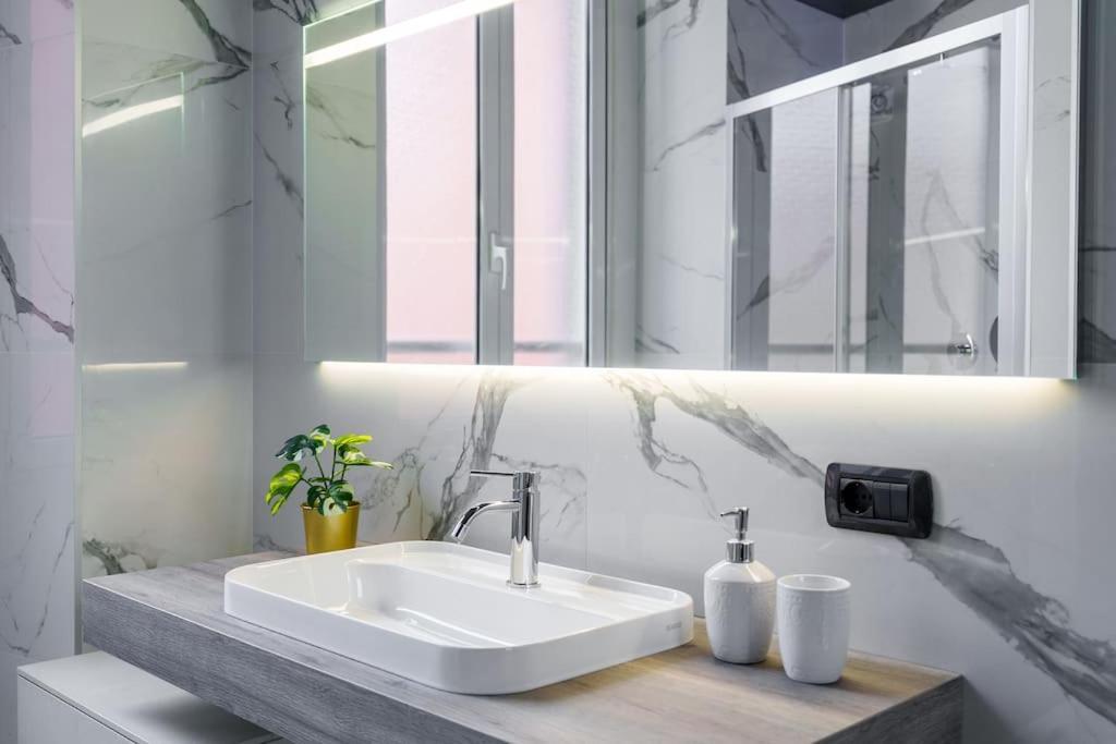 Milano City Apartments - Luxury Apartment In Porta Venezia Zewnętrze zdjęcie